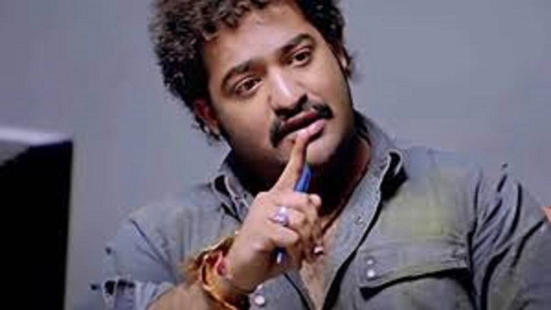 кадр из фильма రాఖీ