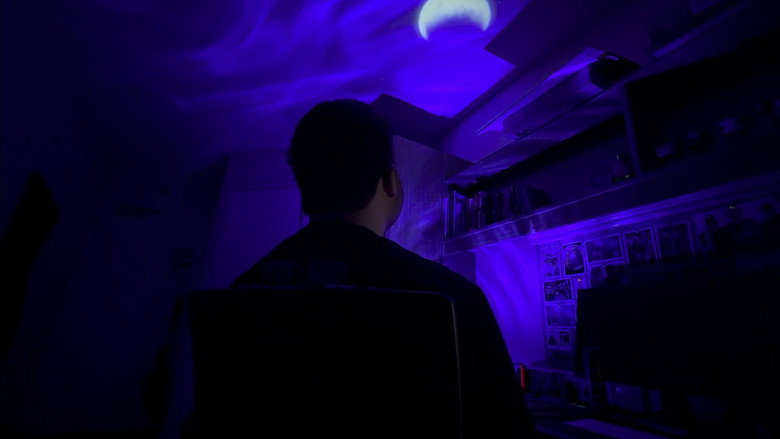 кадр из фильма A Man in Isolation: 2020