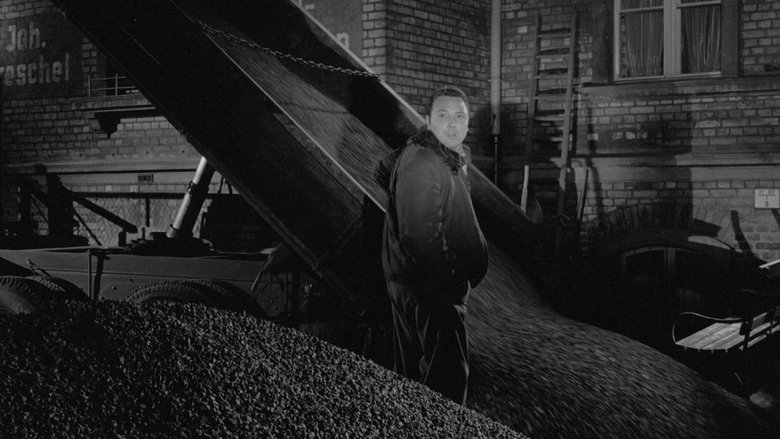 кадр из фильма Schwarzer Kies