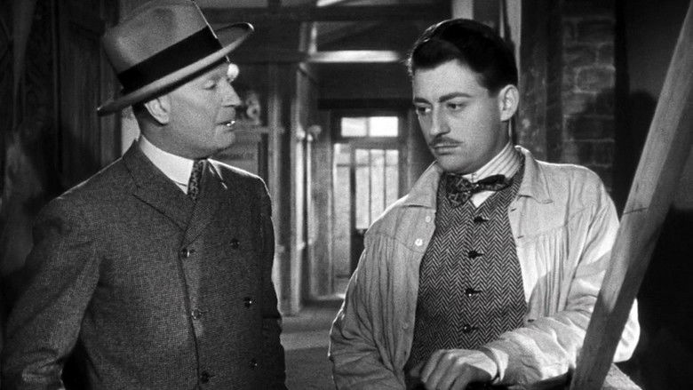 кадр из фильма Le silence est d'or