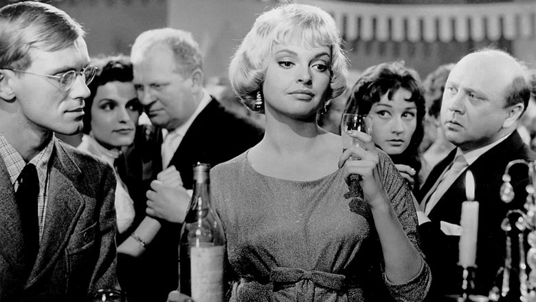 кадр из фильма Девица Розмари