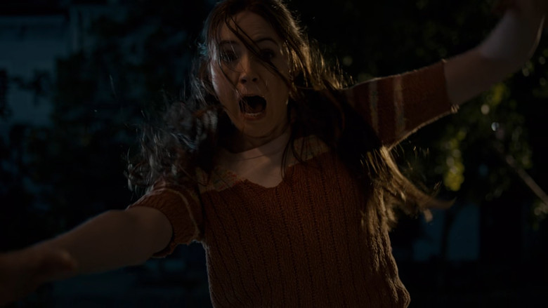 кадр из фильма Поздние цветы