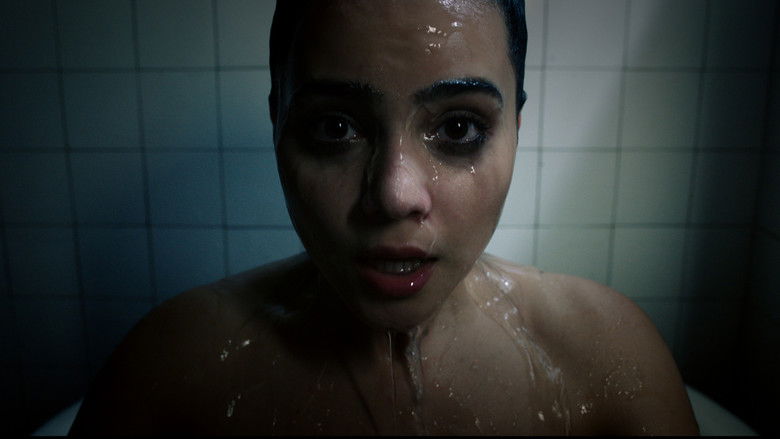 кадр из фильма Свободное падение