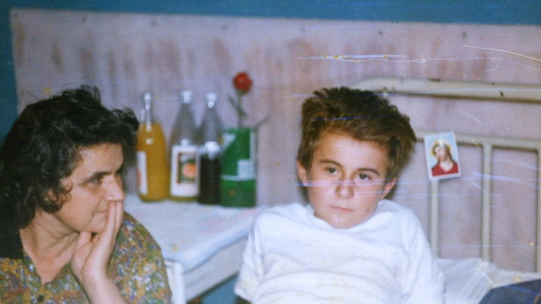 кадр из фильма Στην Άκρη