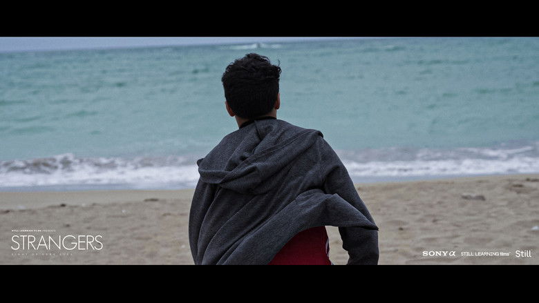 кадр из фильма Strangers