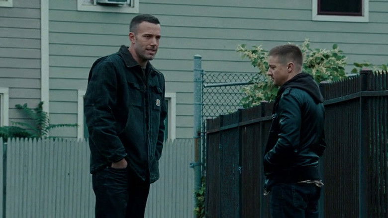 кадр из фильма Город воров