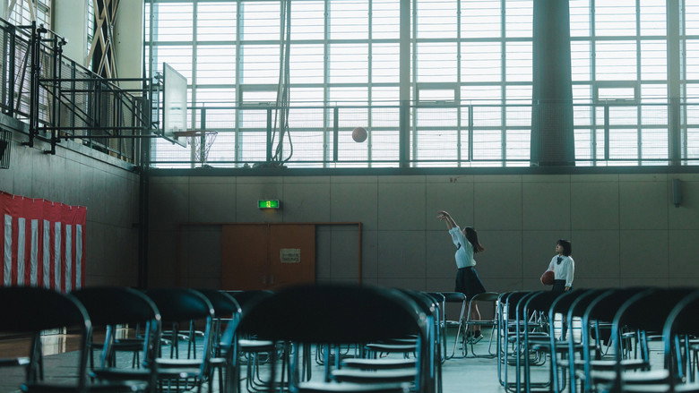 кадр из фильма 少女は卒業しない