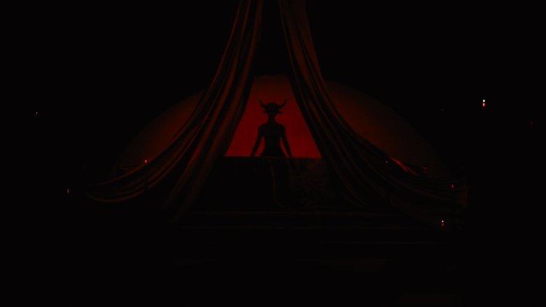 кадр из фильма Суккуб