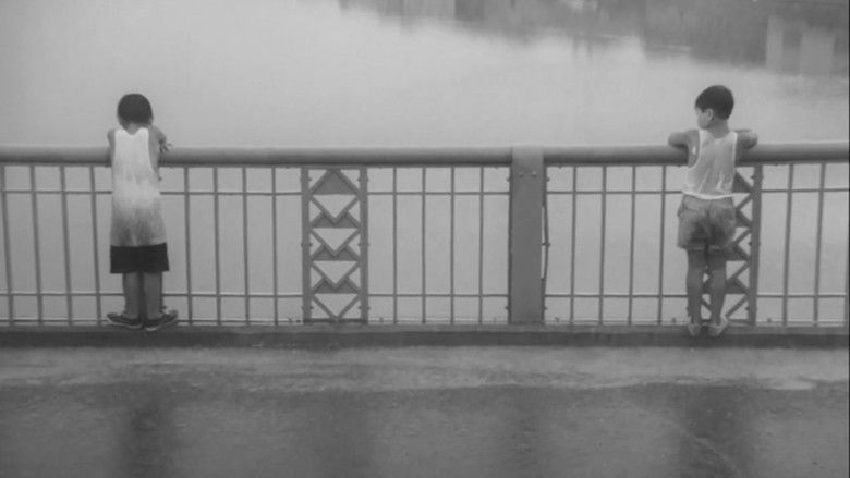 кадр из фильма Мутная река