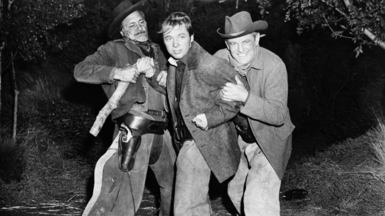 кадр из фильма Cast a Long Shadow