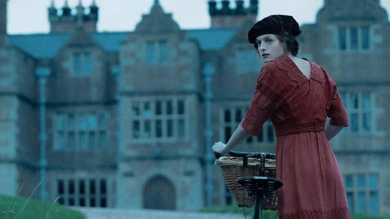 кадр из фильма Любовник леди Чаттерлей