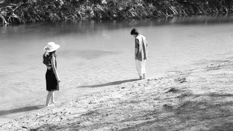 кадр из фильма Quelque Part, c'est Toujours Ailleurs