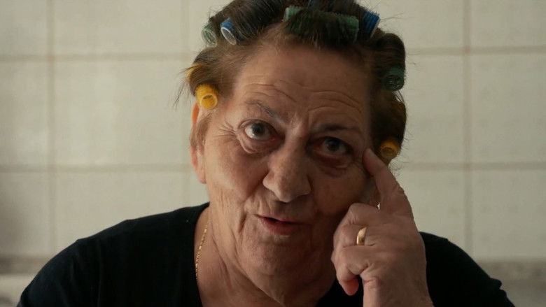 кадр из фильма Φιλινάδες