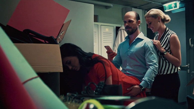 кадр из фильма Klasės susitikimas. Berniukai sugrįžta!