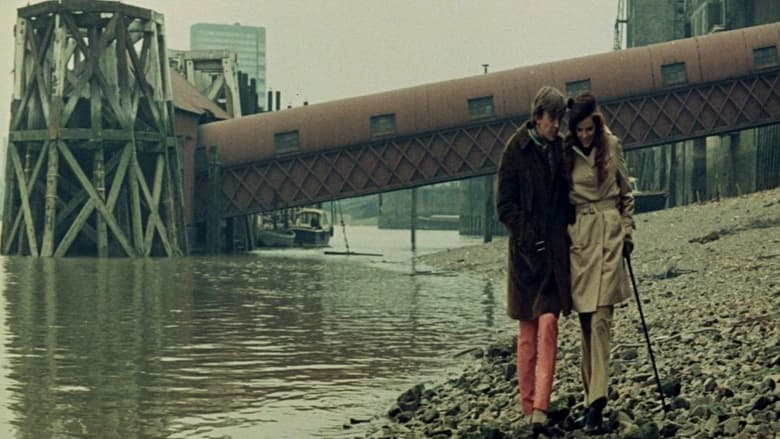 кадр из фильма The Walking Stick