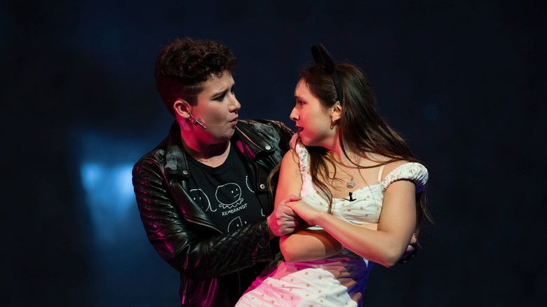 кадр из фильма Dis-topia