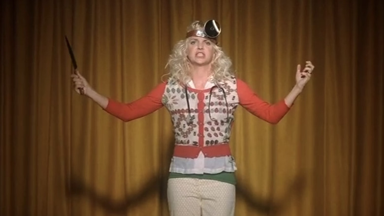 кадр из фильма The Spleenectomy