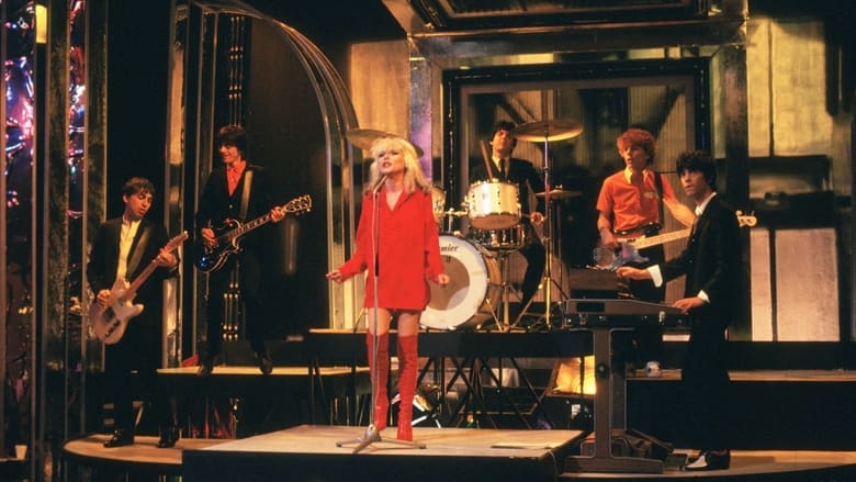 кадр из фильма When Blondie Came to Britain