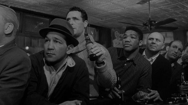 кадр из фильма Реквием по тяжеловесу