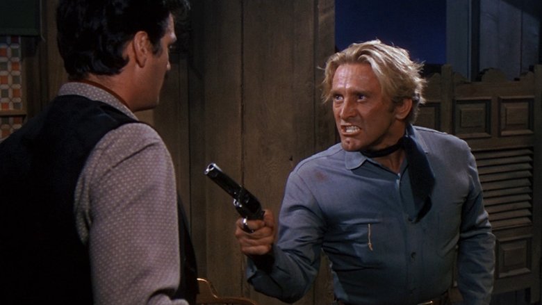 кадр из фильма Человек без звезды