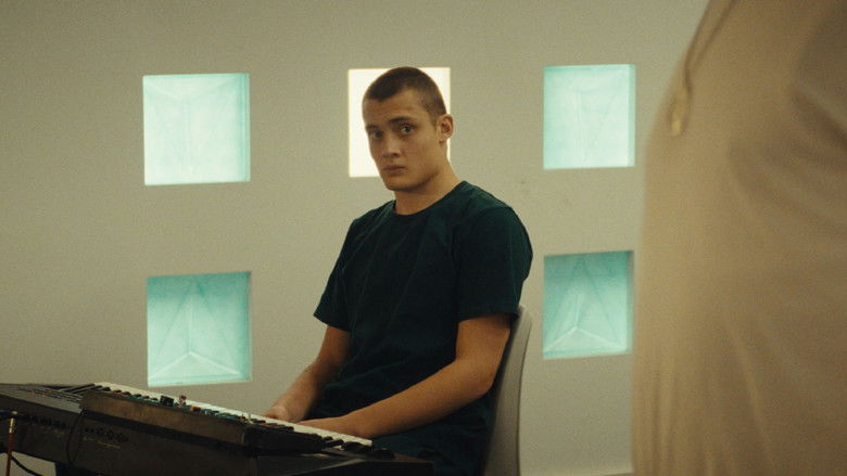 кадр из фильма Внутри