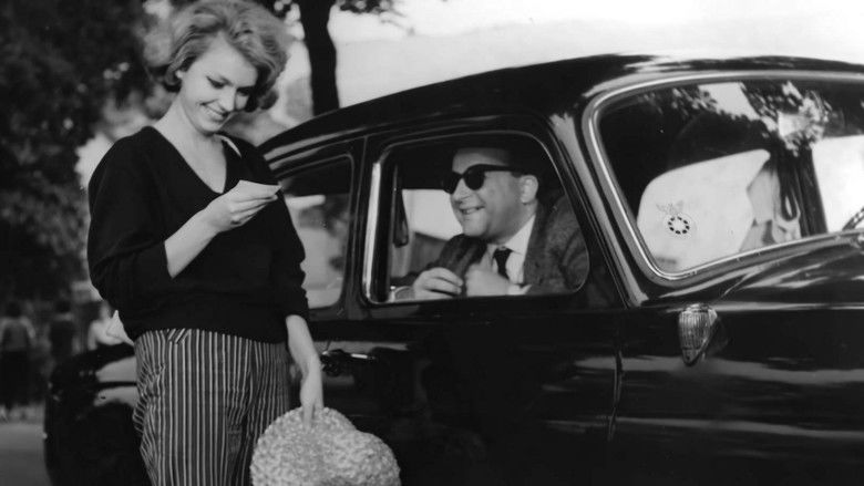 кадр из фильма Девушка из банка