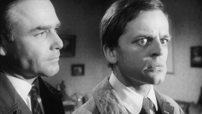 кадр из фильма Мертвые глаза Лондона