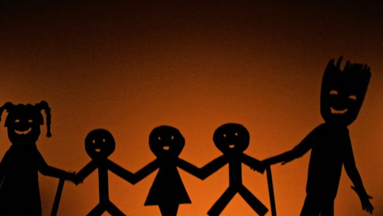 кадр из фильма Sticks and Mud