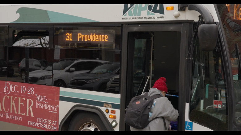 кадр из фильма Bus Cuts