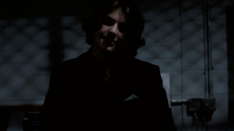 кадр из фильма How to Behave in a Theatre