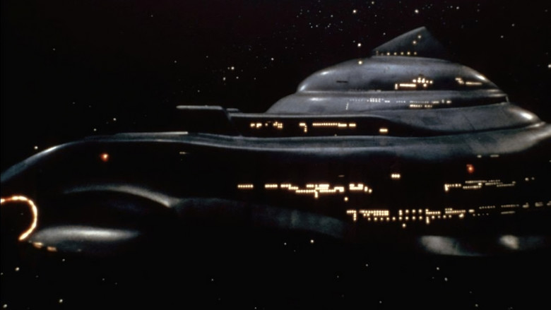 кадр из фильма Ночной полёт