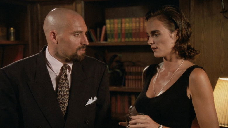 кадр из фильма Когда пуля попадает в цель