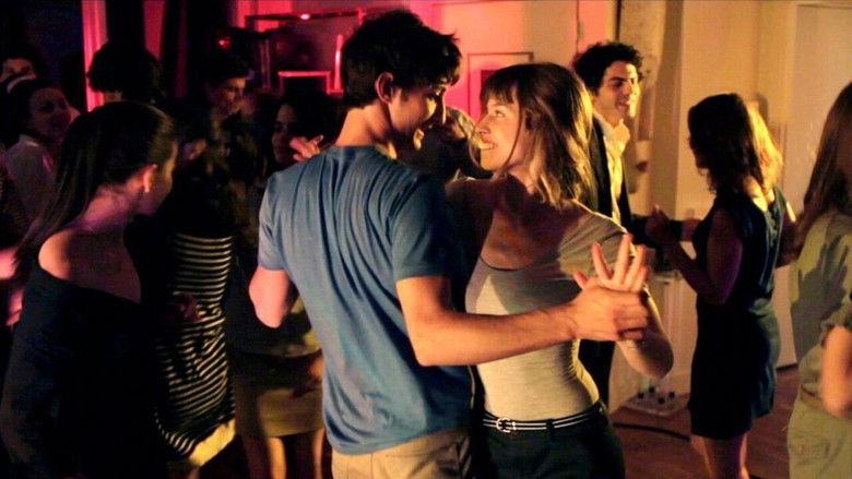 кадр из фильма Люблю смотреть на девушек