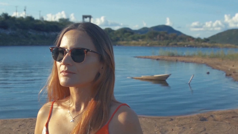 кадр из фильма A Vida Como A Gente Faz