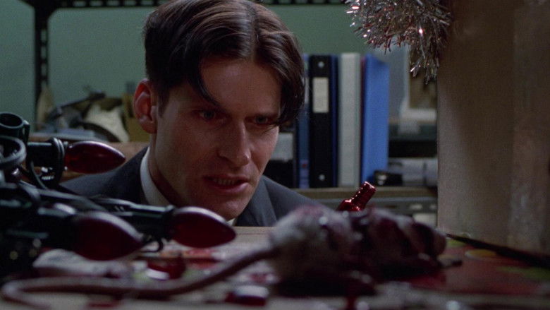 кадр из фильма Уиллард