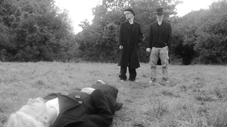 кадр из фильма Behind The Badge