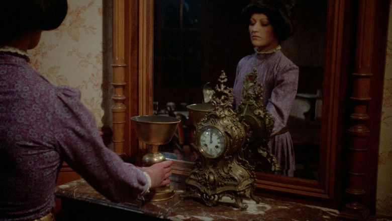 кадр из фильма Draguse ou le manoir infernal