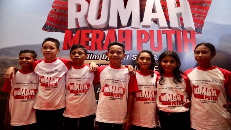 кадр из фильма Rumah Merah Putih