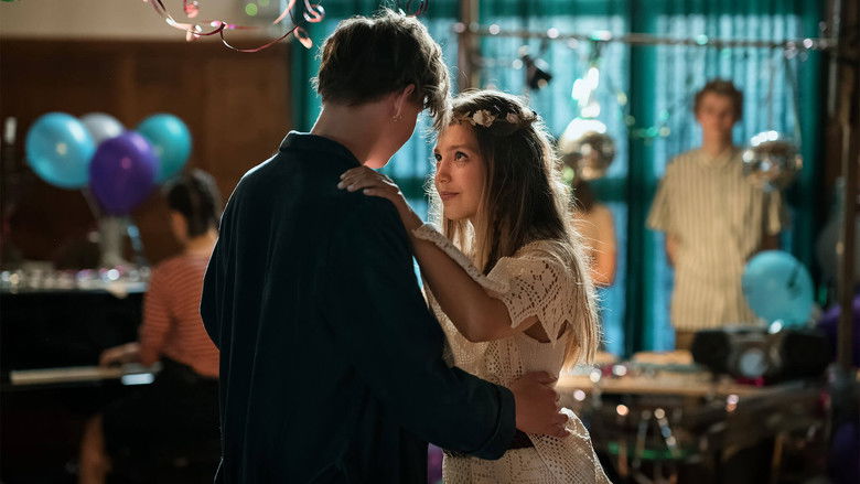 кадр из фильма Eden