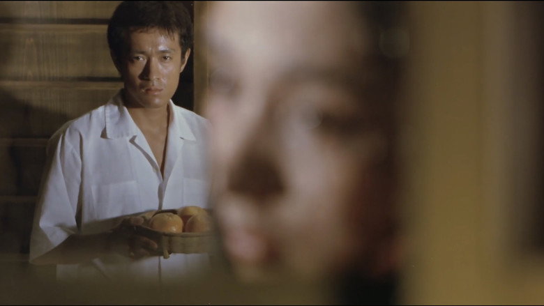 кадр из фильма Красотка в веревочном аду