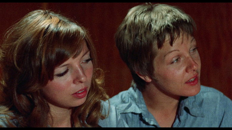 кадр из фильма Bra Busting Babysitters