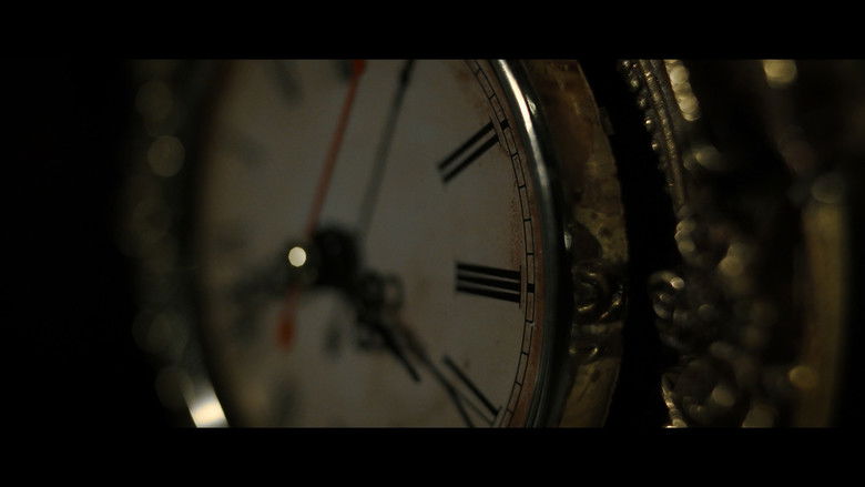 кадр из фильма Uroborus