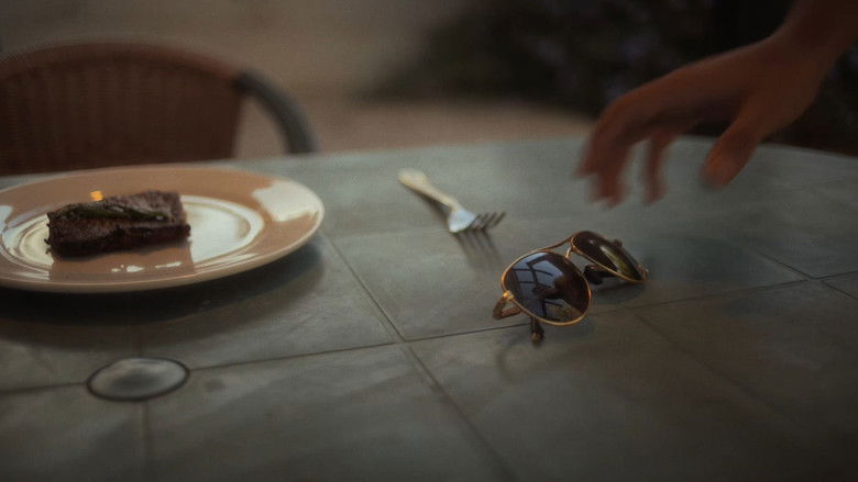 кадр из фильма Rotting In The... Summer