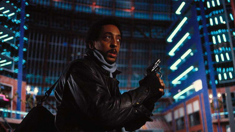 кадр из фильма Беги без оглядки