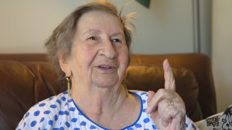 кадр из фильма UnBroken