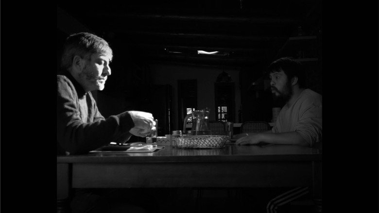 кадр из фильма Casa 5 estrellas