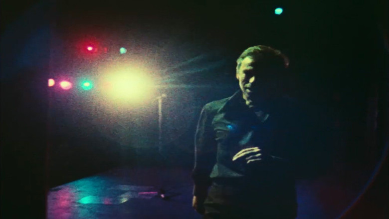 кадр из фильма La Solitude du chanteur de fond