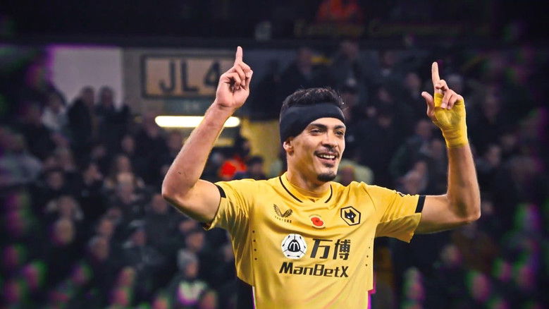 кадр из фильма Finding soccer talent in the USA to join up with Wolves Academy