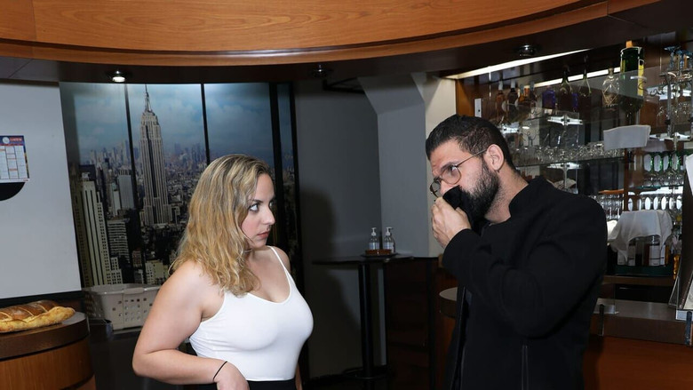 кадр из фильма L'hôtel du fruit défendu