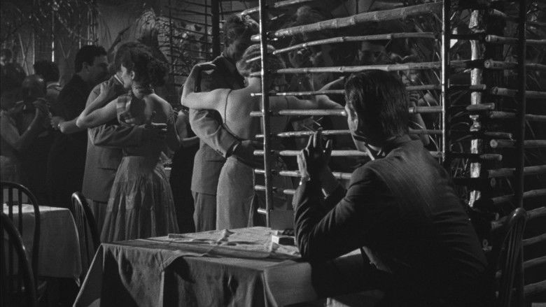кадр из фильма Los tallos amargos